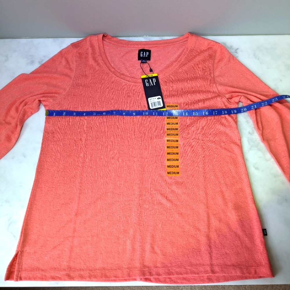 Gap Long Sleeve Tee - Picture 6 of 10